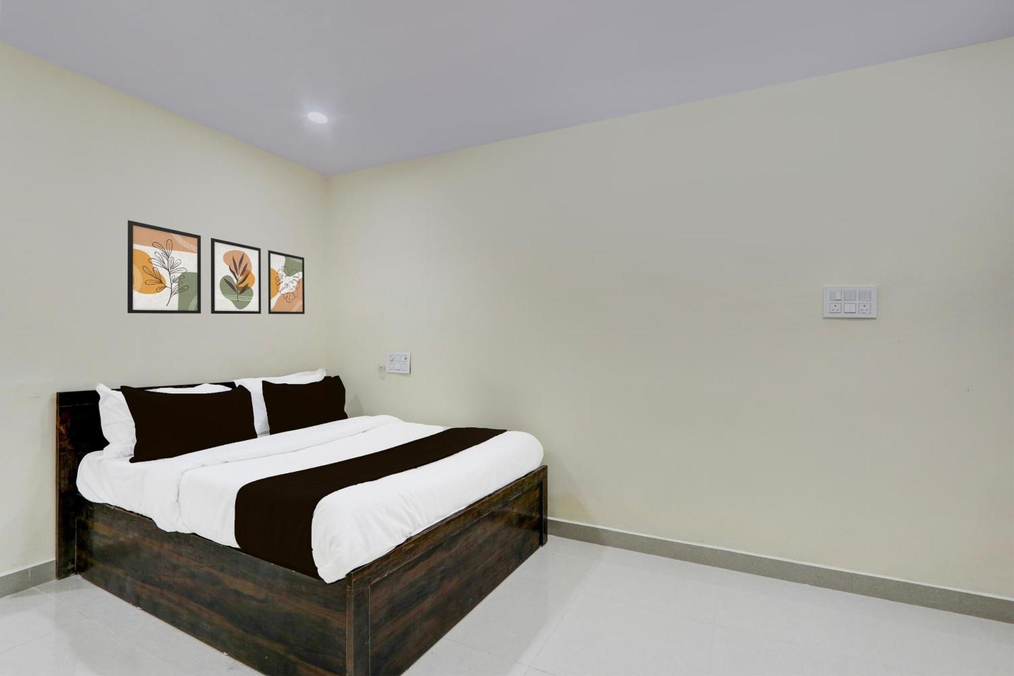 Hotel O Gk Grand Bibinagar Ngoại thất bức ảnh